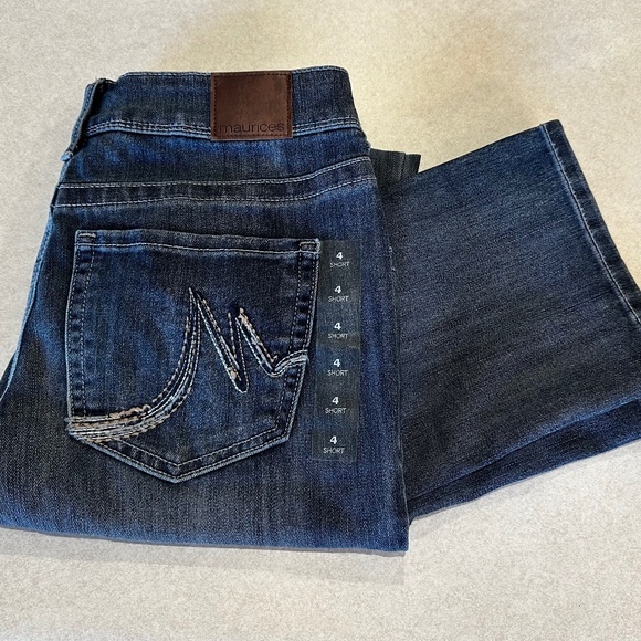 [MAURICES] Slim bootcut jeans - NWOT - Picture 1 of 4